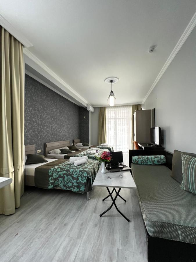 Guesthouse Data Gonio Bagian luar foto